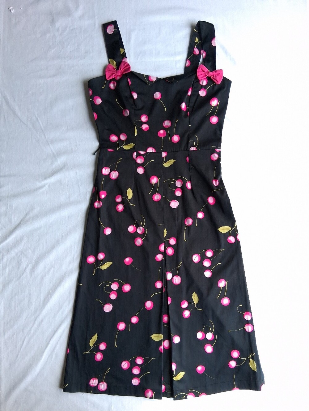 Bettie Page Dress Cherry Print Black & Pin rockabilly Retro Pinup Style Size L